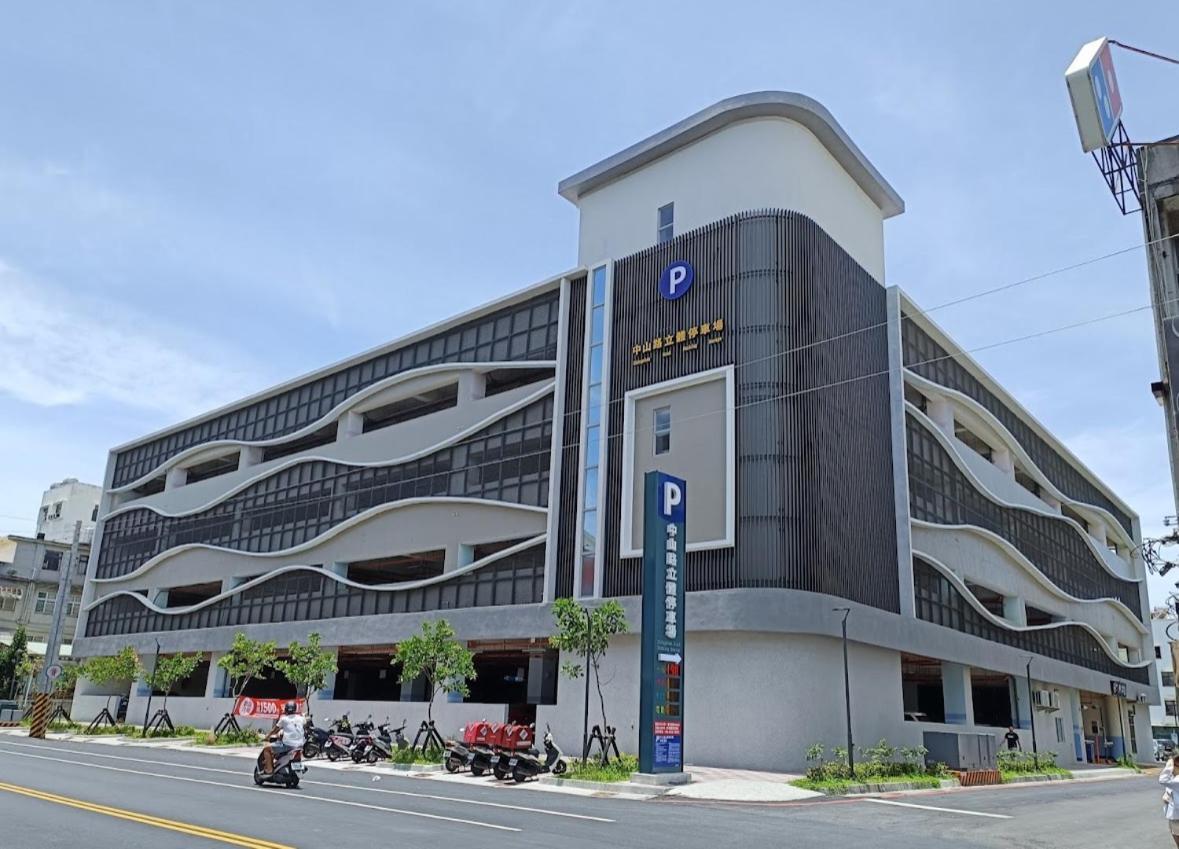 H-Khun Apartment Donggang Exterior foto