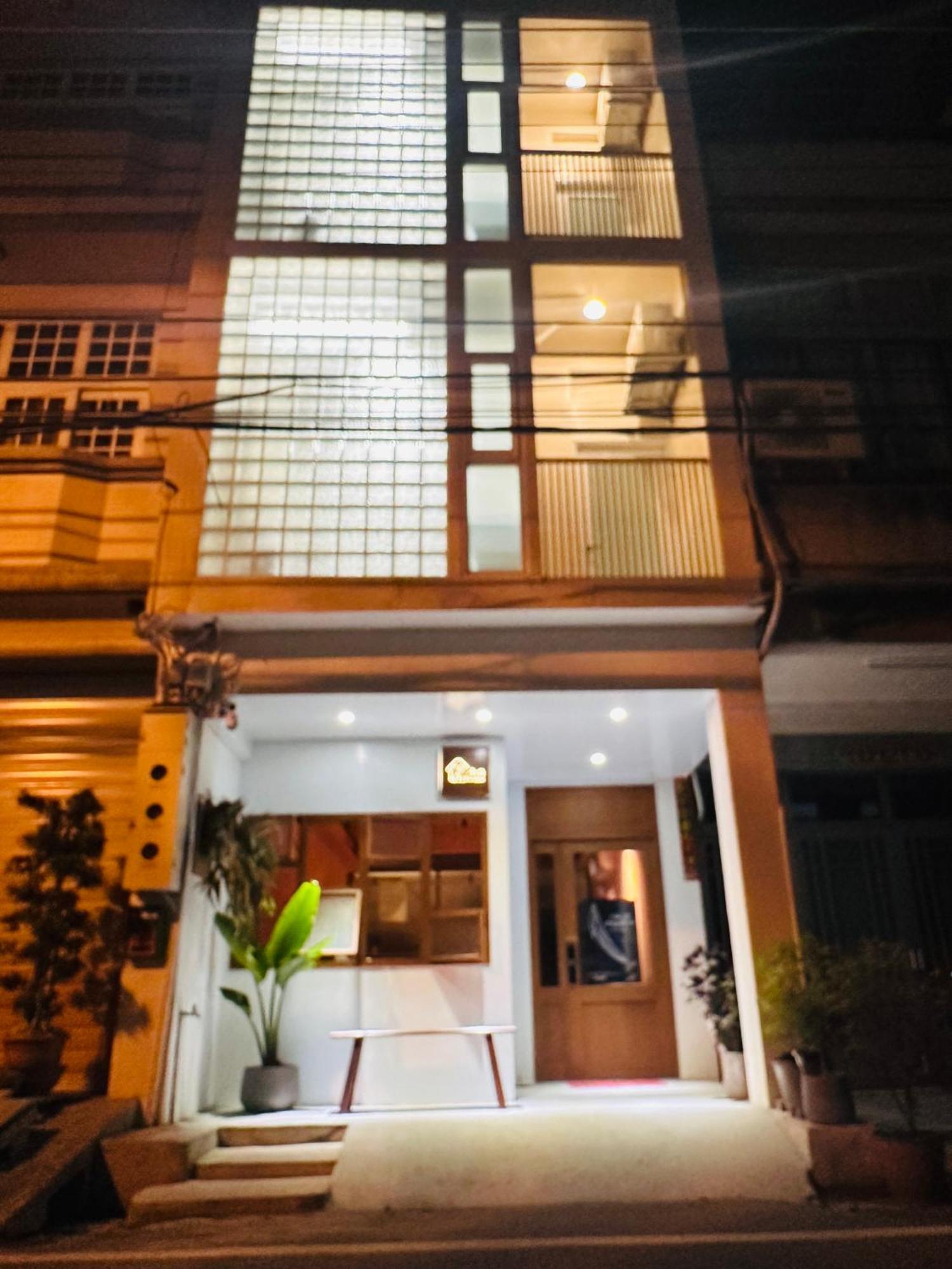 H-Khun Apartment Donggang Exterior foto